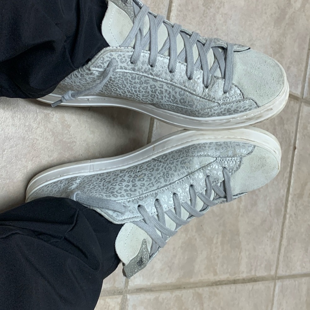 P448 John Metallic Leopard Print Suede Leather Low Top Sneakers
